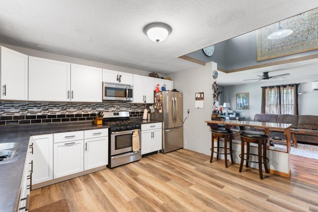 10 9th Avenue NW, Oronoco, MN 55960