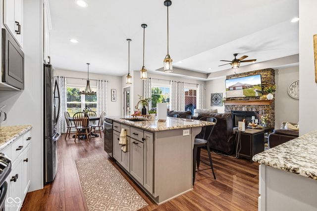 11865 Civic Circle, Mooresville, IN 46158