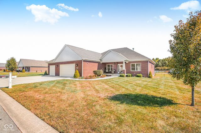11865 Civic Circle, Mooresville, IN 46158