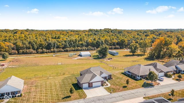 11865 Civic Circle, Mooresville, IN 46158