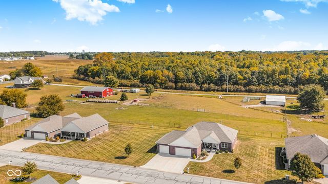 11865 Civic Circle, Mooresville, IN 46158