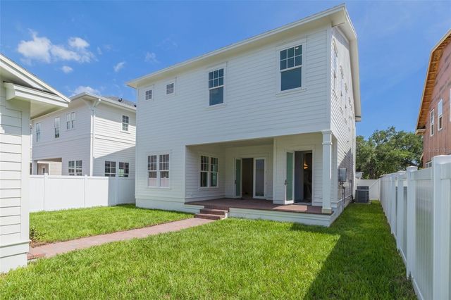 465 47TH AVENUE N, St Petersburg, FL 33703