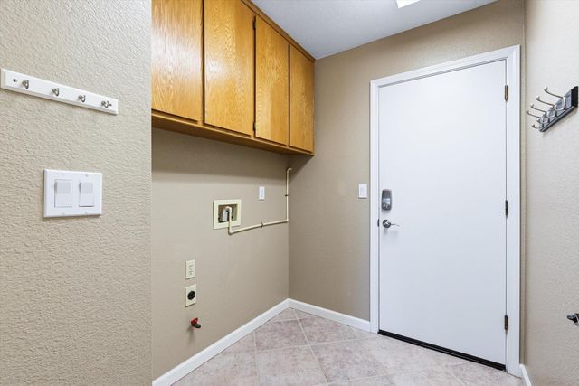 5359 Donlyn Pl, Antelope, CA 95843