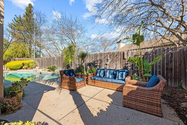 5359 Donlyn Pl, Antelope, CA 95843