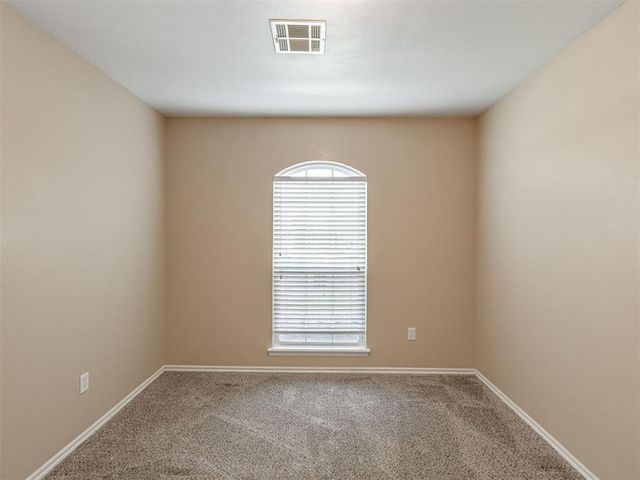 12124 NW 133rd Terrace, Piedmont, OK 73078