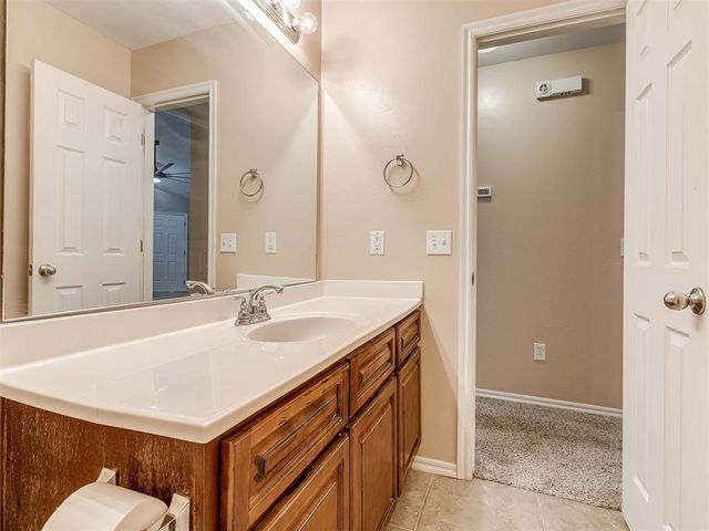 12124 NW 133rd Terrace, Piedmont, OK 73078