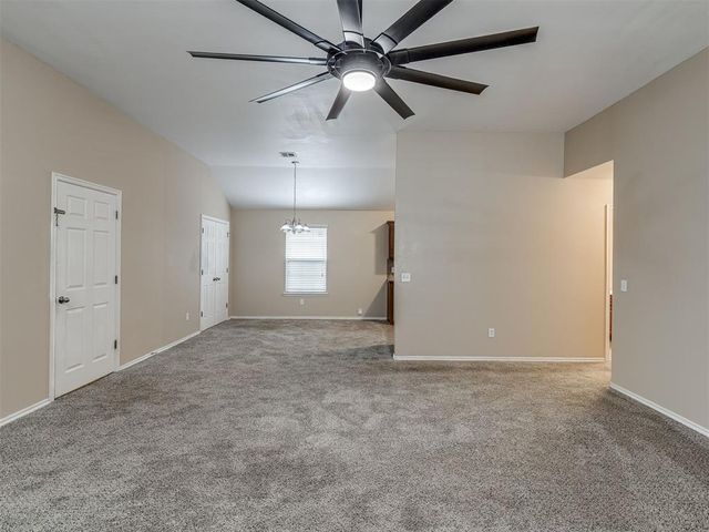 12124 NW 133rd Terrace, Piedmont, OK 73078