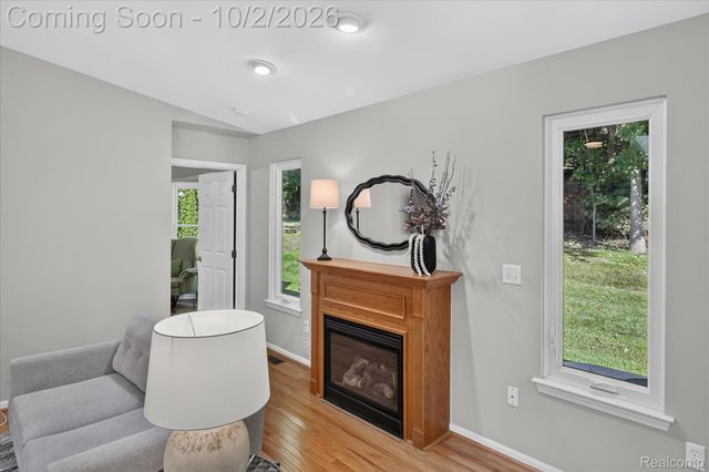 2697 Signature Circle, Hamburg Township, MI 48169