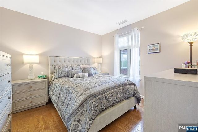 4422 Riverview Avenue 422, Englewood, NJ 07631