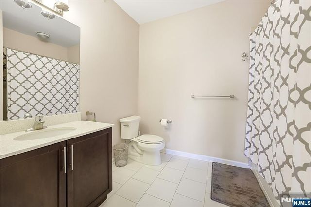 4422 Riverview Avenue 422, Englewood, NJ 07631