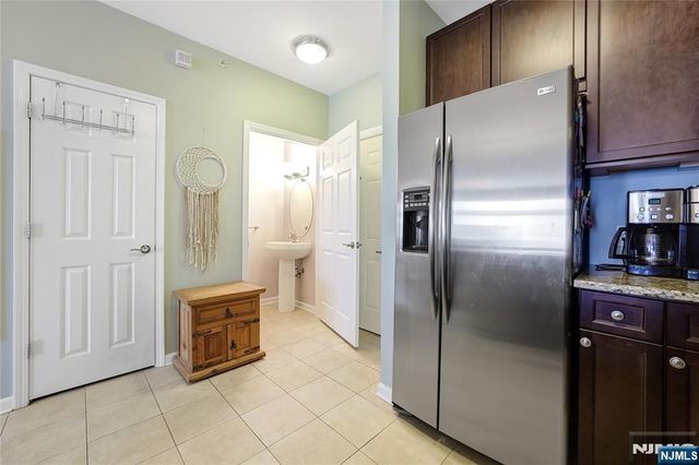 4422 Riverview Avenue 422, Englewood, NJ 07631