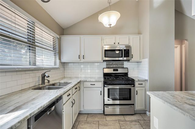 16712 VILLAGE OAK LOOP, Austin, TX 78717