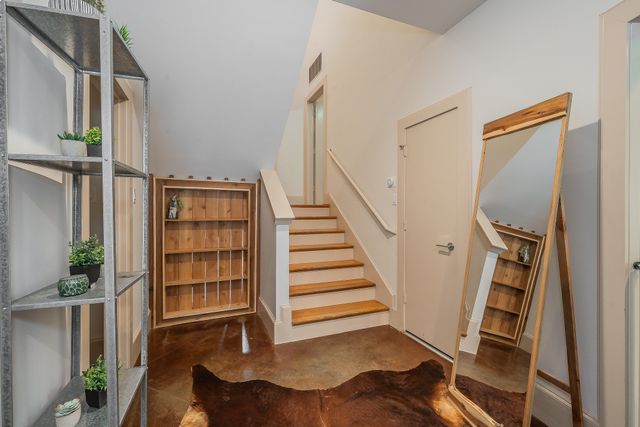 3911 Gilbert Avenue G, Dallas, TX 75219