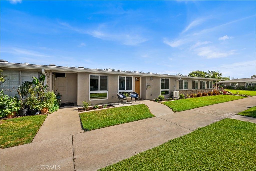 1080 Brookline Road 213B, Seal Beach, CA 90740 — photo 2