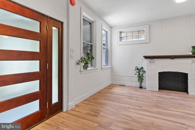 2316 PENN ST, Harrisburg, PA 17110