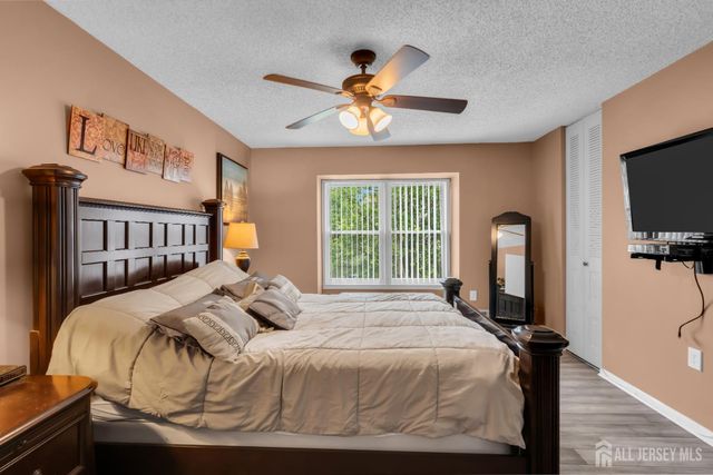 492 Bayberry Court, Englishtown, NJ 07726