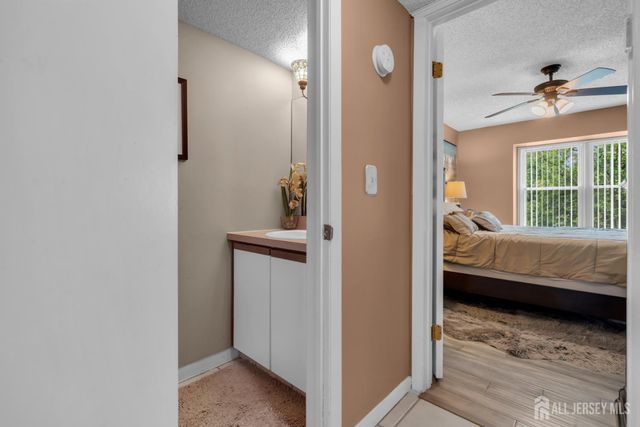 492 Bayberry Court, Englishtown, NJ 07726