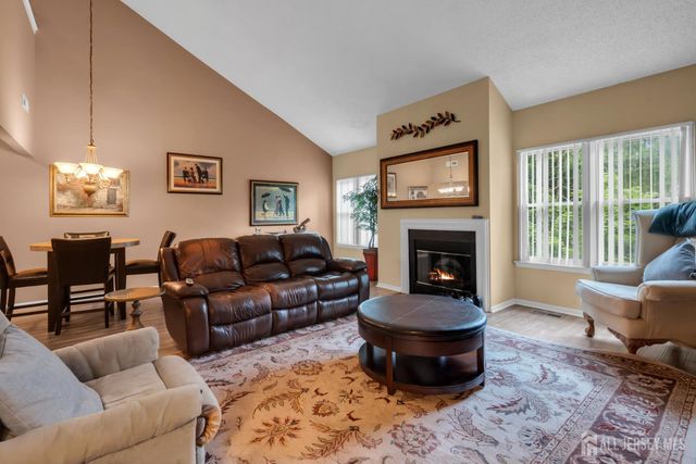 492 Bayberry Court, Englishtown, NJ 07726