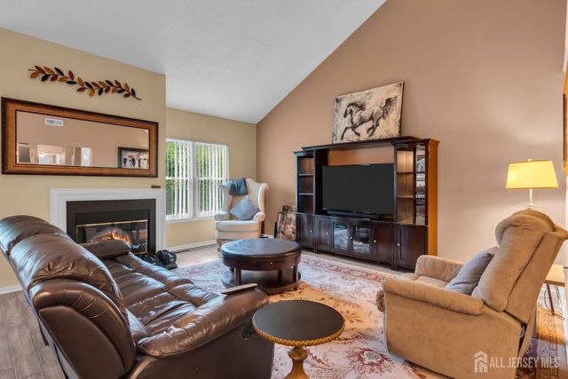 492 Bayberry Court, Englishtown, NJ 07726