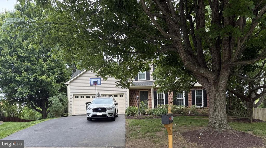 17456 ALDERSHOT PL, Purcellville, VA 20132