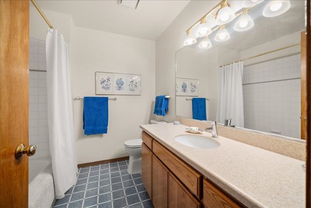 3817 S Custer St, Spokane, WA 99223