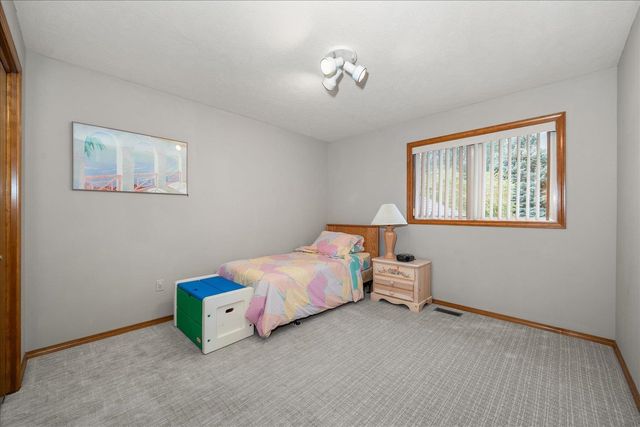 3817 S Custer St, Spokane, WA 99223