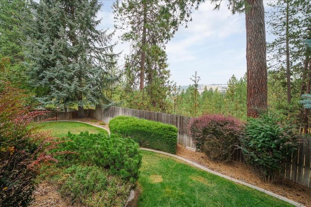 3817 S Custer St, Spokane, WA 99223