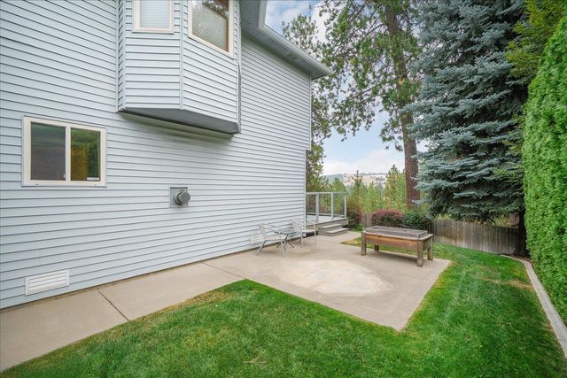 3817 S Custer St, Spokane, WA 99223