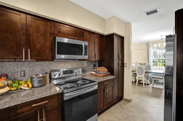 1775 NE 147th St, Miami, FL 33181