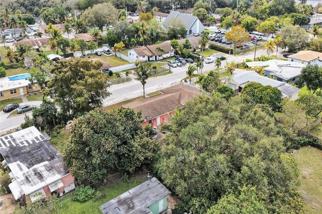 1775 NE 147th St, Miami, FL 33181