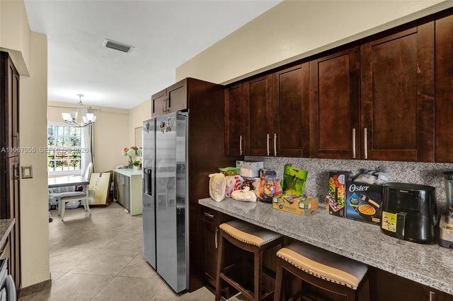 1775 NE 147th St, Miami, FL 33181