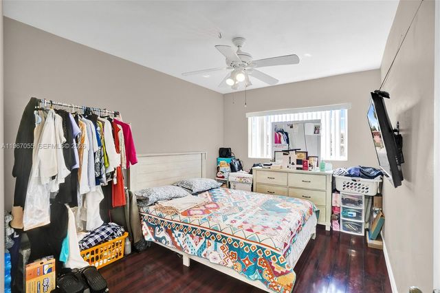 1775 NE 147th St, Miami, FL 33181