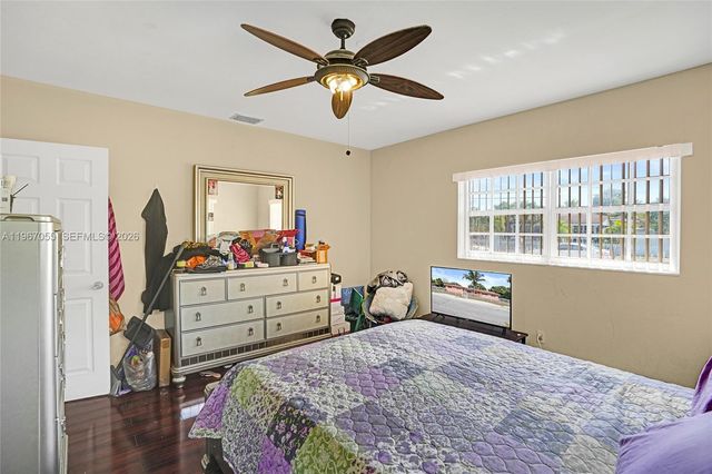 1775 NE 147th St, Miami, FL 33181