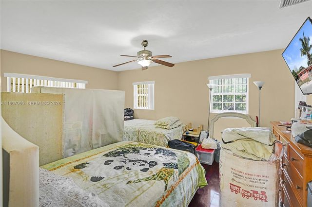 1775 NE 147th St, Miami, FL 33181