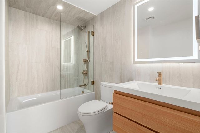 125 Lowell Street 503, Somerville, MA 02143