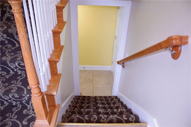 15404 E 35th Street, Independence, MO 64055