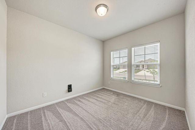 1019 Round Bale RD, Hutto, TX 78634