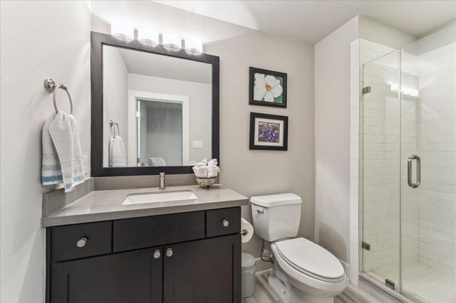 5644 Darling Street, Houston, TX 77007