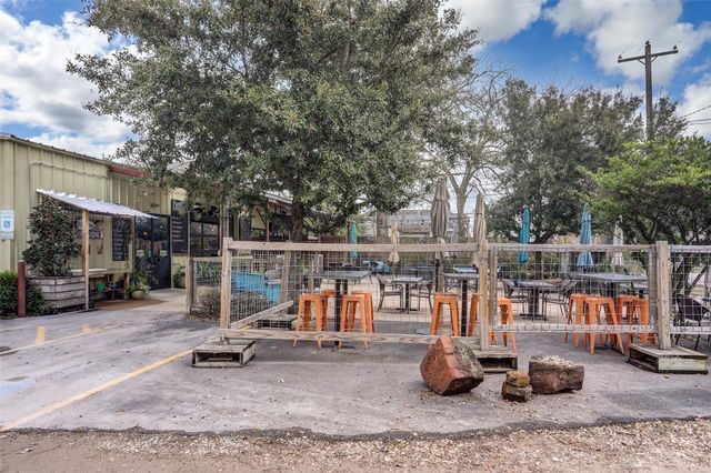 5644 Darling Street, Houston, TX 77007