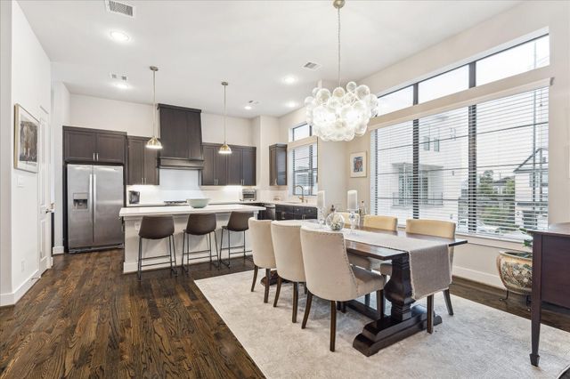 5644 Darling Street, Houston, TX 77007