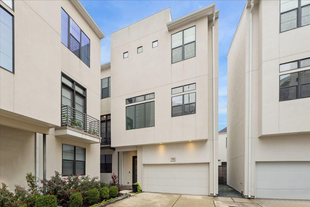 5644 Darling Street, Houston, TX 77007