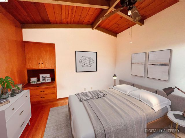 58 Pomona St, Crockett, CA 94525