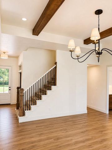 1232 THAYER TRAIL, Hobart, WI 54155