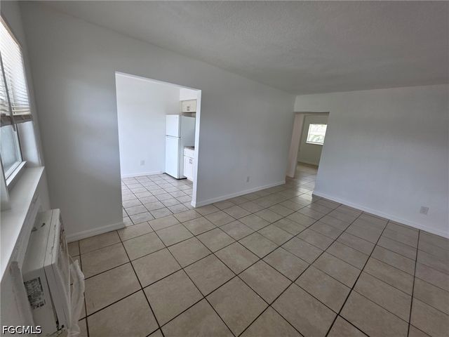 2452 Stella ST 106, Fort Myers, FL 33901