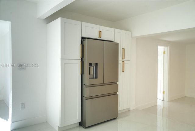 315 NW 127th St, North Miami, FL 33168