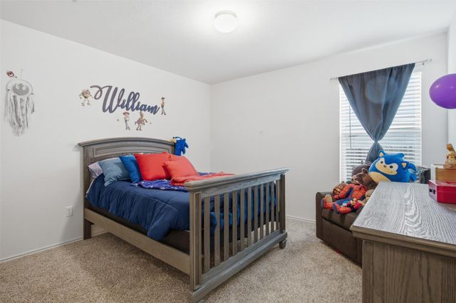 509 Marklawn LN, Hutto, TX 78634