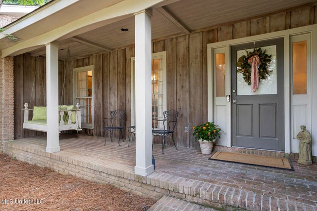 1510 Douglass Drive, Jackson, MS 39211