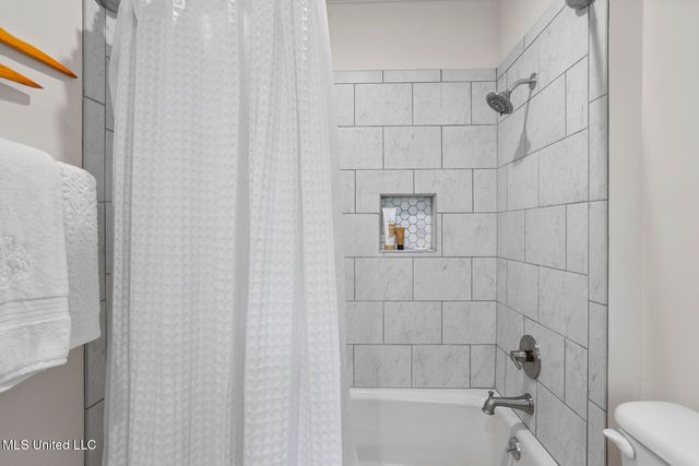 1510 Douglass Drive, Jackson, MS 39211