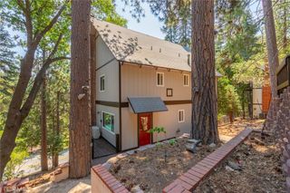 260 S Fairway Drive, Twin Peaks, CA 92391