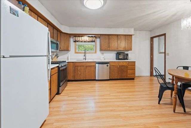 3871 BRANCH AVENUE, North Pole, AK 99705
